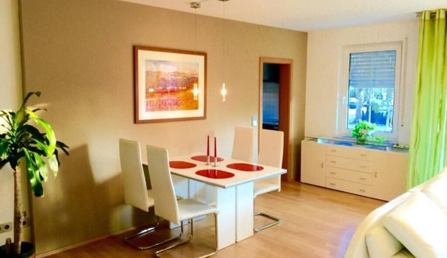 Exclusive lakeside villa "Symphonie-Villa" - musicians' quarter - 200 m to the lake