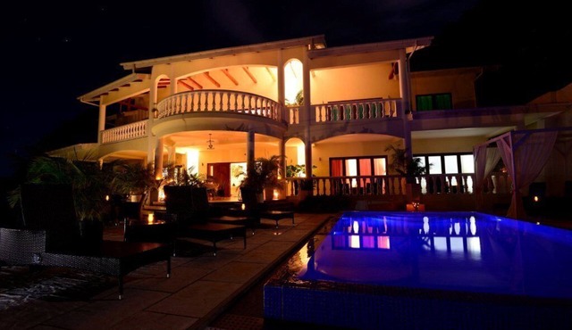 Exclusive Luxury Five Bedroom Villa