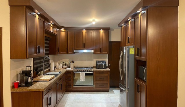 Exclusive and secure area north of the city.