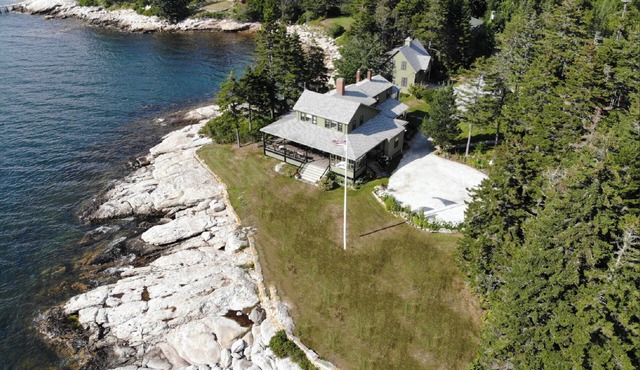 Exclusive oceanfront home, private sandy beach, expansive view, stunning sunsets