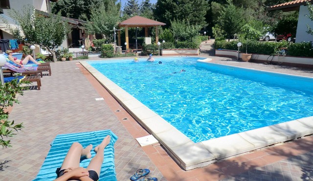 EXCLUSIVE PRIVATE SAPPHIRE HOME, SALT WATER POOL, NATURAL CHLORINE, NO CHEMICALS