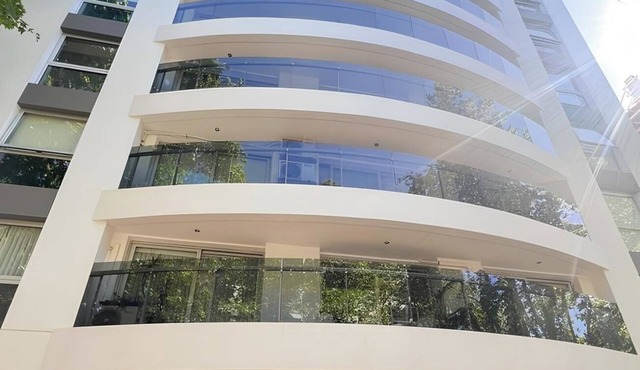 Exclusive studio apartment on Avenida lIbertad street in La Perla Mar del Plata.
