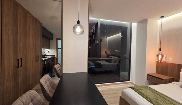 Exclusive studio in Quito. Coworking & Gym.