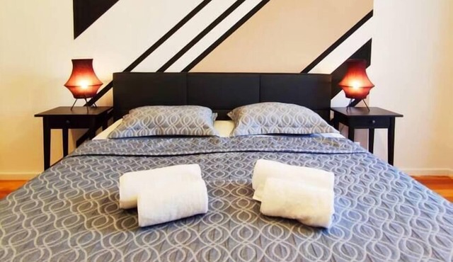 Exclusive Suite South Central