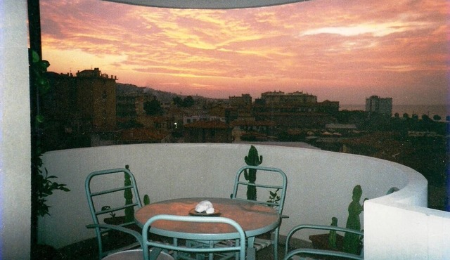 Exclusive use apartment, large livable terrace, free Wi-Fi