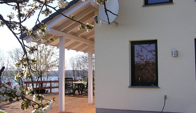Exclusive vacation home in a peaceful location close to the forest and water