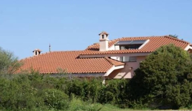 Exclusive villa in Sardinia (300 meters from the beach)