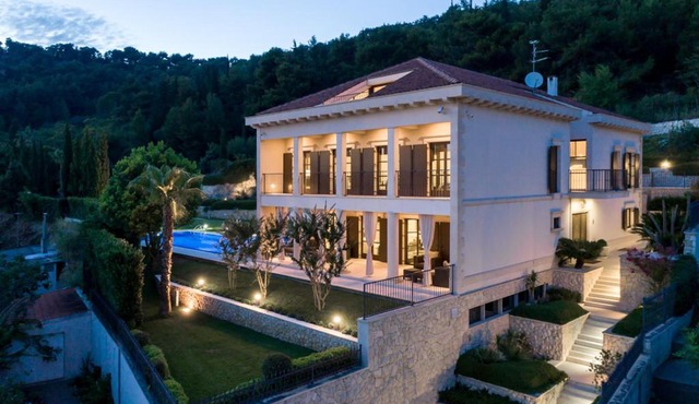 Exclusive Villa Marnano - Split center