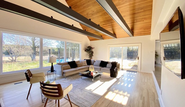 Exclusive Waterfront Residence