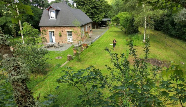 Exclusively renovated historical BAHNHOFSBAUDE with terrace, garden etc.