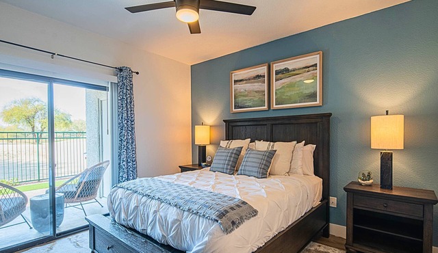 Executive Golfside Remodeled Side by Side Suites