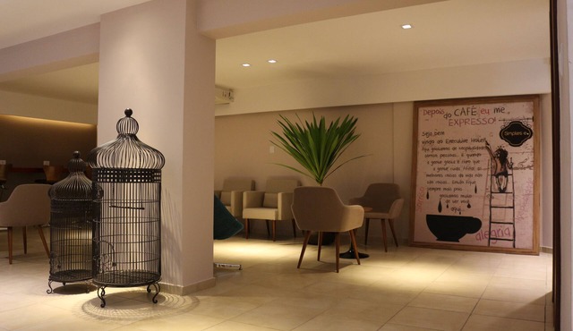 Executive Hotel