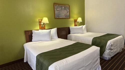 Executive Inn
