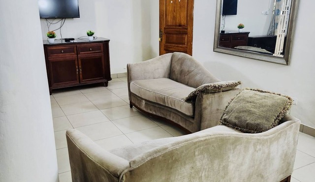 Executive Space Located in the Heart of Accra inside Osu with a quiet atmosphere