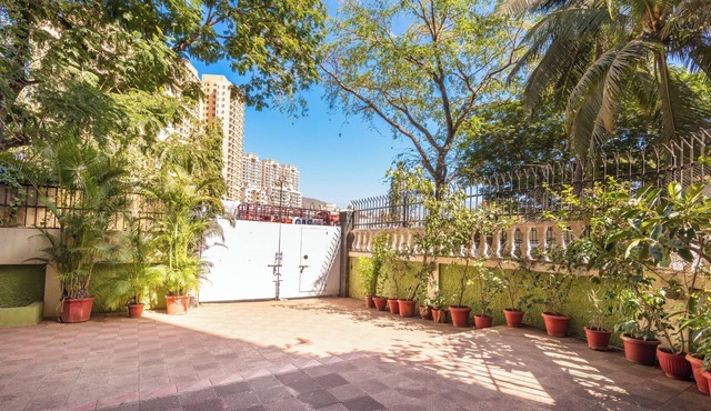 Executive Stay - Infinity IT Park Malad