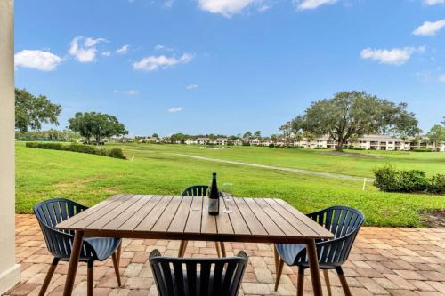 Executive Suite - Golf Course Views