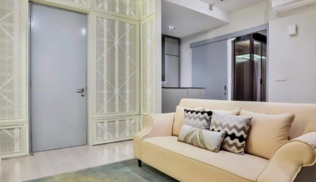 Executive Suite with Garden View 10