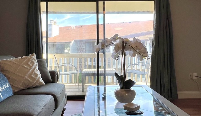 Executive Suites - 2 bed/2 bath - A part of the Uptown Collective