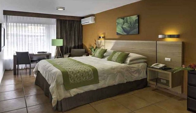 Executive - Suites Cristina