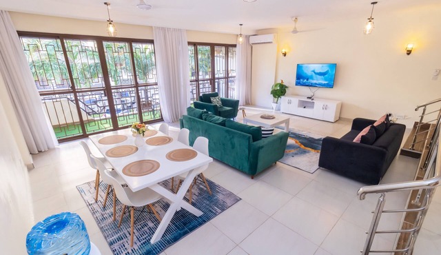 Executive Three Bedroom Apartment With a Pool in Nyali 5min Drive to the Beachi