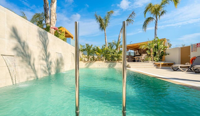Executive Villa with Pool