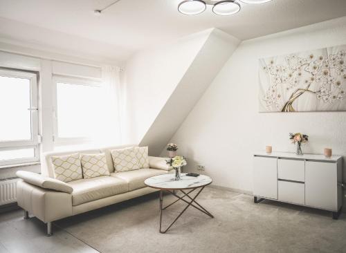 Exklusive Maisonette Wohnung am See, 5 Min zur SAP, Smart TV & Netflix - WeHome Premium