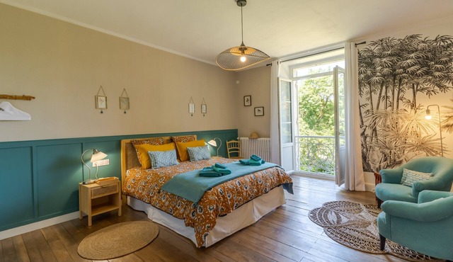 "Exotic" Room with Shared Terrace, Shared Garden, and Wi-Fi