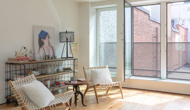 Expansive 1BR Cville Loft Near UVA