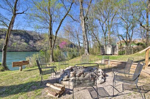 Expansive Cotter Cabin on White River w/Deck!