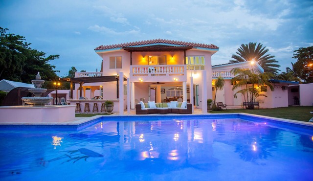 Expedia Members save 20-40%, Rincon's Tropical Paradise, Beach/Canal front Villa