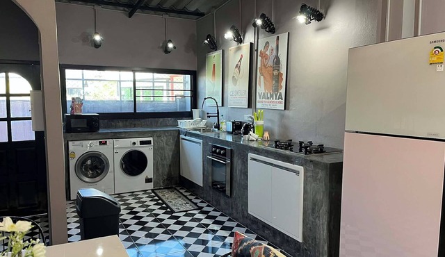 experience true luxury in this stunning duplex town house & multiple balconies