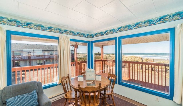 Experience Affordable Pet Friendly Oceanfront Lodging with Amazing Views