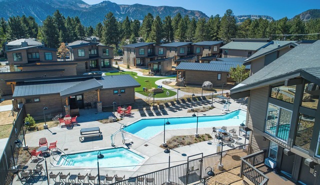 Experience Alpine Charm Near Mammoth Mountain & Sherwin Lake Views! 4 Units