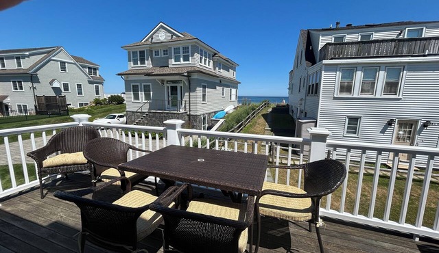 Experience Coastal Charm in Rye, NH