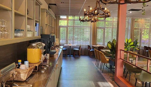 Experience Dutch Nature Up Close — Quiet Stay with Historic Charm, 4 Units