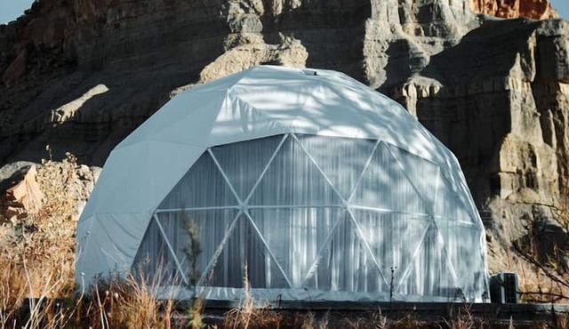 Experience Luxury Underneath the Stars: Geodesic Dome Near Capitol Reef National Park, UT