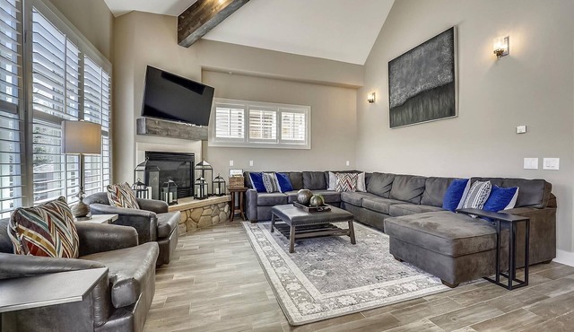 Experience mountain living in style at Corral 306E, a spacious, remodeled condo in Breckenridge.