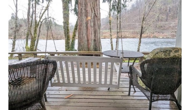 Experience Nature in this River Front Hideaway