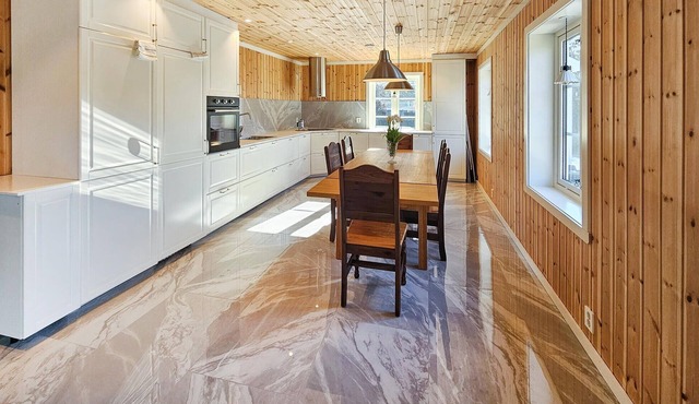 Experience this stylish vacation home in the enchanting Telemark countryside.