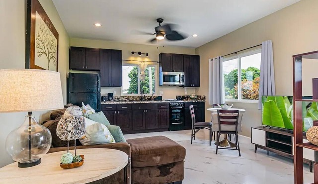 Experience Tropical Tranquility: Luxury Studio Home in Hilo!