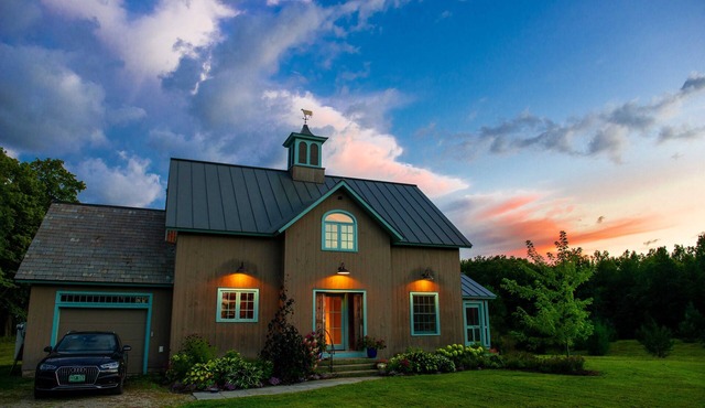 Experience Vermont charm! Up to 5 bedrooms available Please inquire for rates