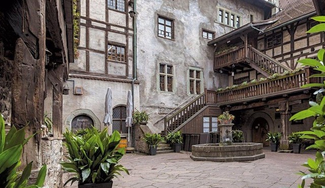 Explore 3 Countries : Liechtenstein,Austria & Swiss(Private Tour)