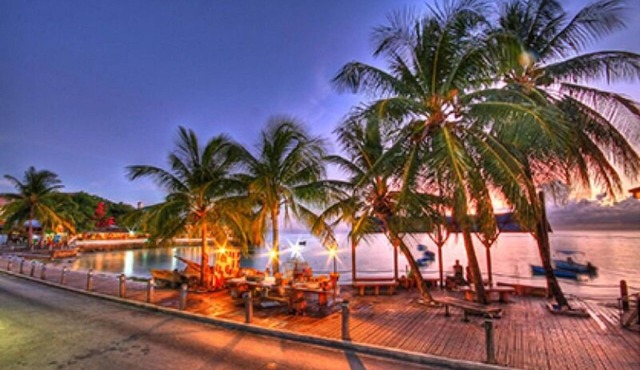 Explore Barbados | 1BR w/Kitchenette & Balcony! Hotel w/Pool & Free Parking