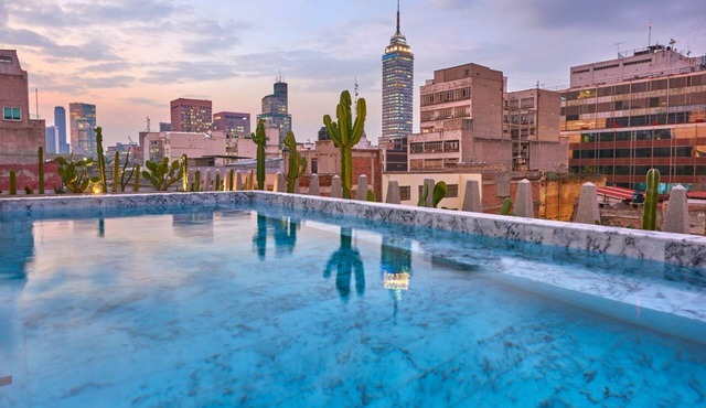 Explore Mexico City from Charming Room Near Latin American Tower - 2 Units