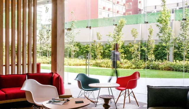 Explore Parks & Museums! 4 Affordable Units Near Metro Access!