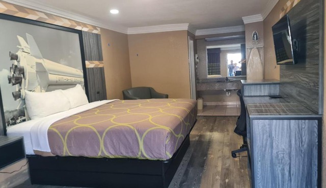 Express Inn Suites