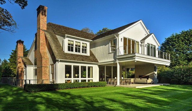 Exquisite Custom Home in the Heart of East Hampton