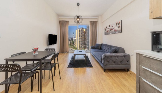 Exquisite Flat with Shared Pool in Kepez