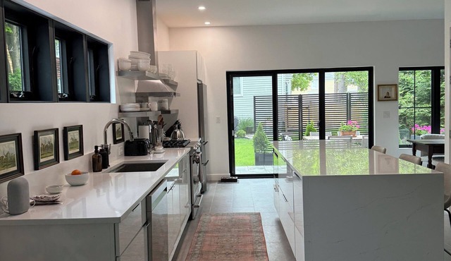Exquisite Modern Home - One Block from Track