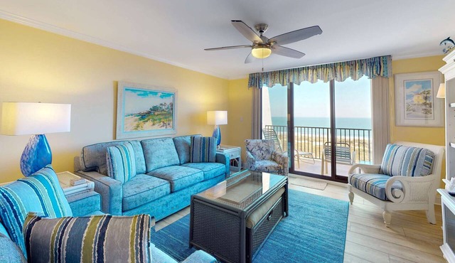 Exquisite oceanfront top-floor condo has the feel of paradise on earth